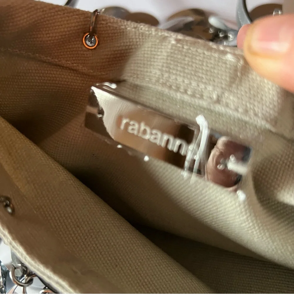 RABANNE BY PACO RABANNE SPARKLE SILVER DISC BAG NEW - Picture 11 of 15